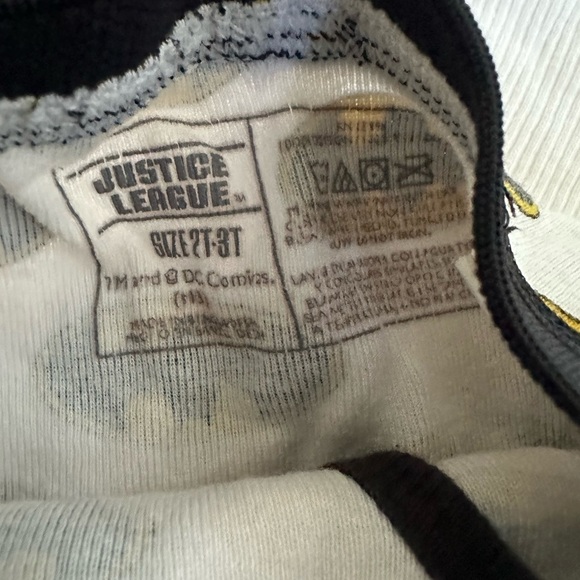 2T/3T Toddler Boy White tank Under Shirts & Batman Undies bundle - Picture 3 of 8